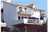 Alojamiento en casa particular Brodarica Croacia